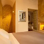 Lalasuites Sharis Apartamento