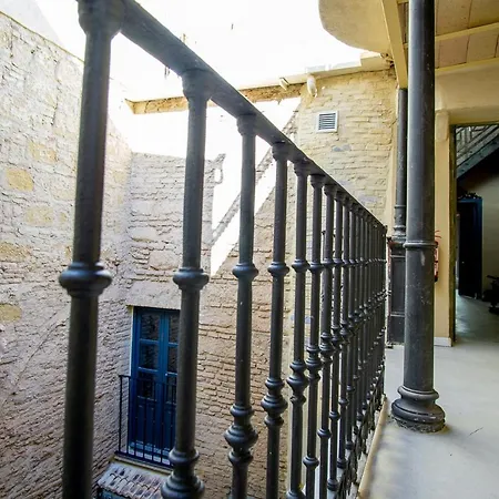 Lalasuites Sharis Apartamento Jerez de la Frontera